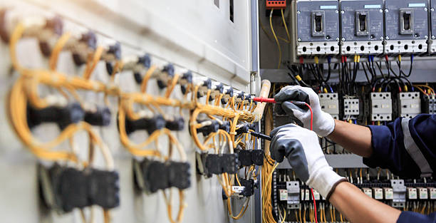 Professional Electrician technician working in Bethesda, MD